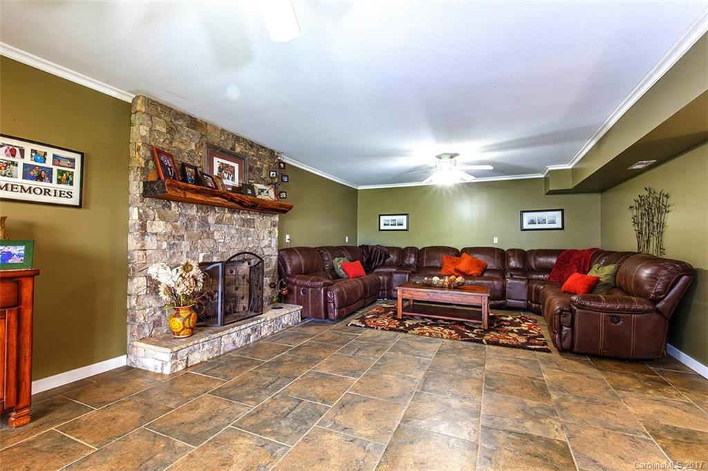 625 Green Road Brevard, NC 28712 - Photo 15 of 24 Gallery Image 15