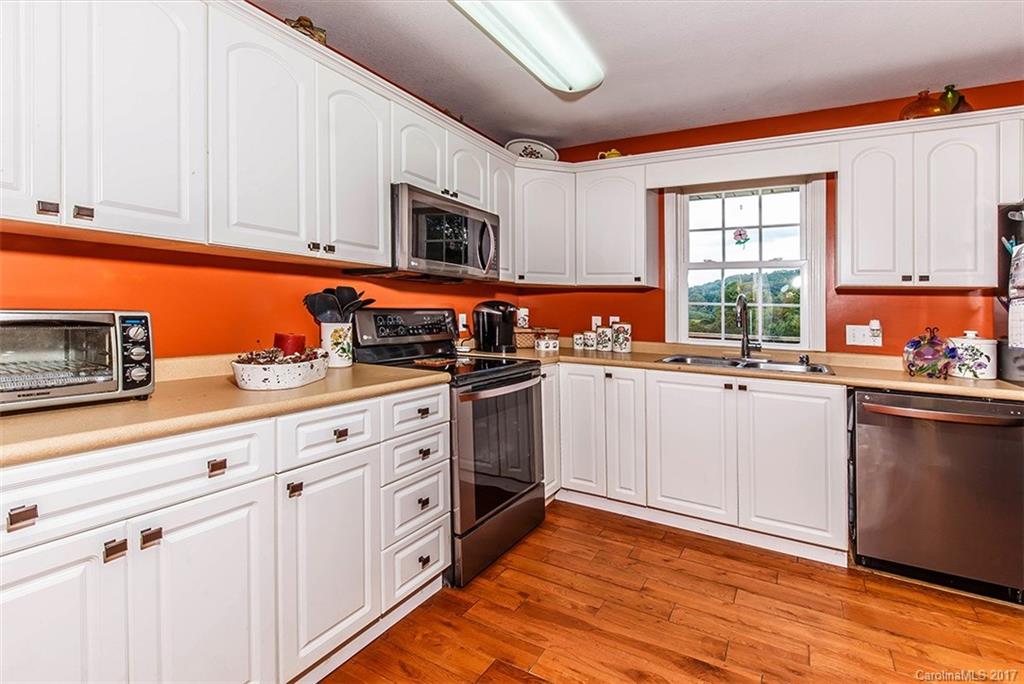 625 Green Road Brevard, NC 28712 - Photo 8 of 24 Gallery Image 8