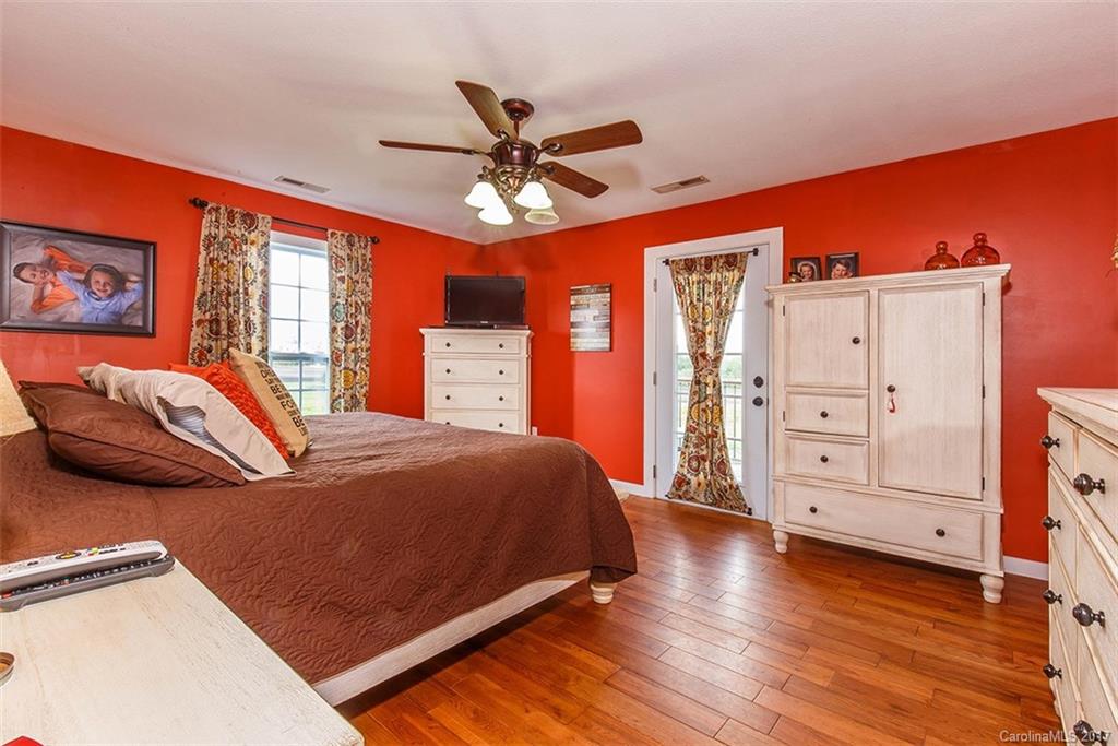 625 Green Road Brevard, NC 28712 - Photo 9 of 24 Gallery Image 9