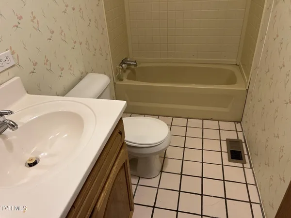 $105,000 | 157 Power House Hollow, Clintwood, VA 24228