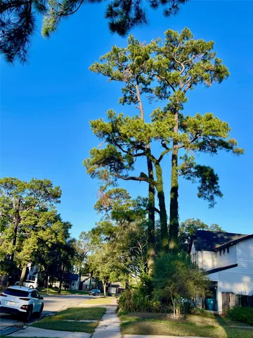 $2,180 | 6674 Sylvan Road, Houston, TX 77023