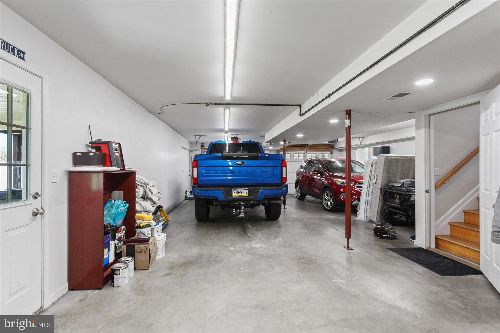 2351 Sycamore Road York, PA 17408 - Photo 25 of 32