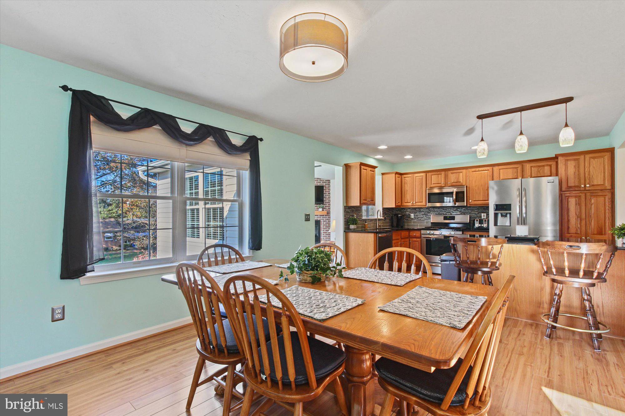 2351 Sycamore Road York, PA 17408 - Photo 6 of 32