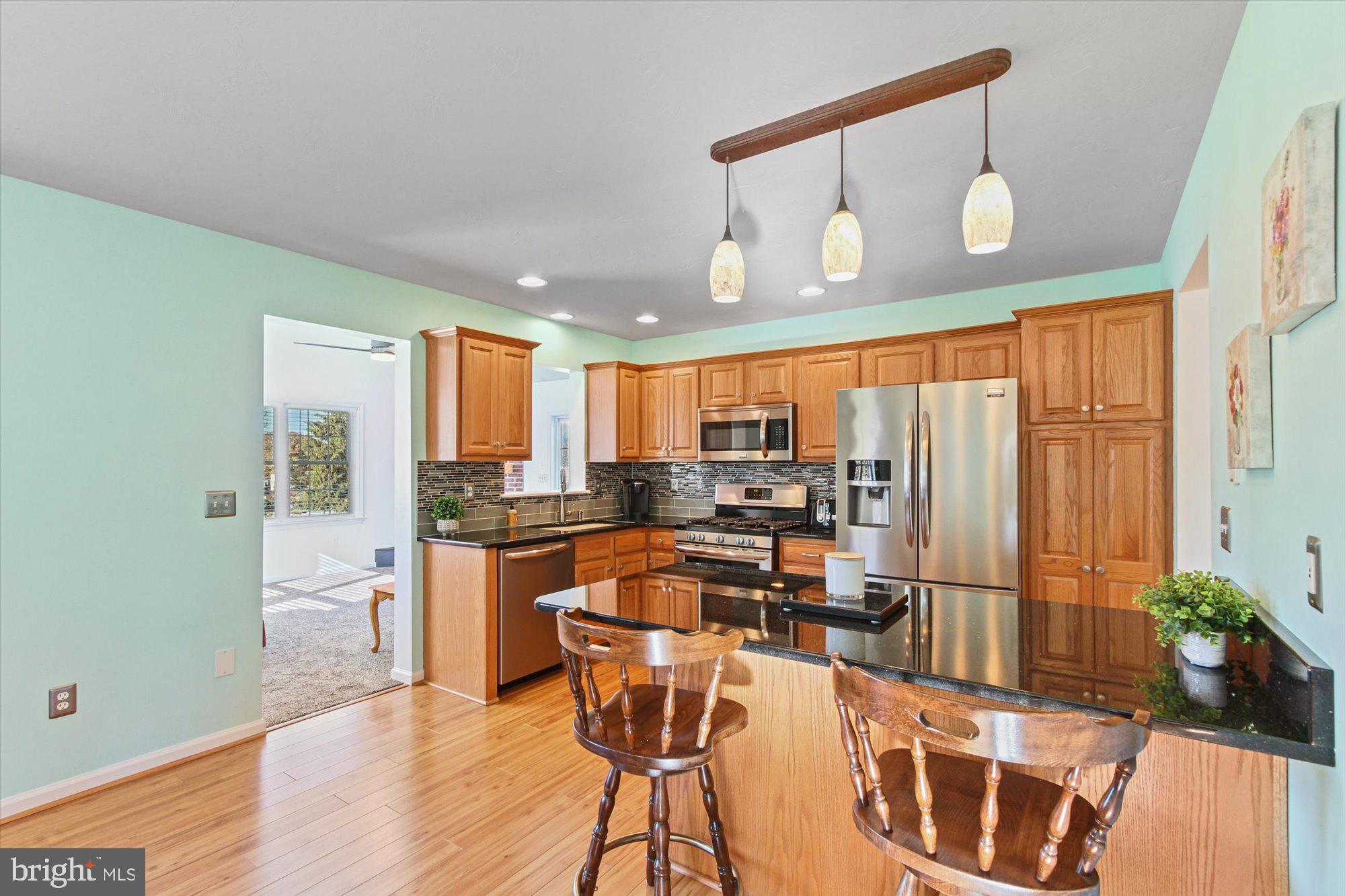 2351 Sycamore Road York, PA 17408 - Photo 9 of 32
