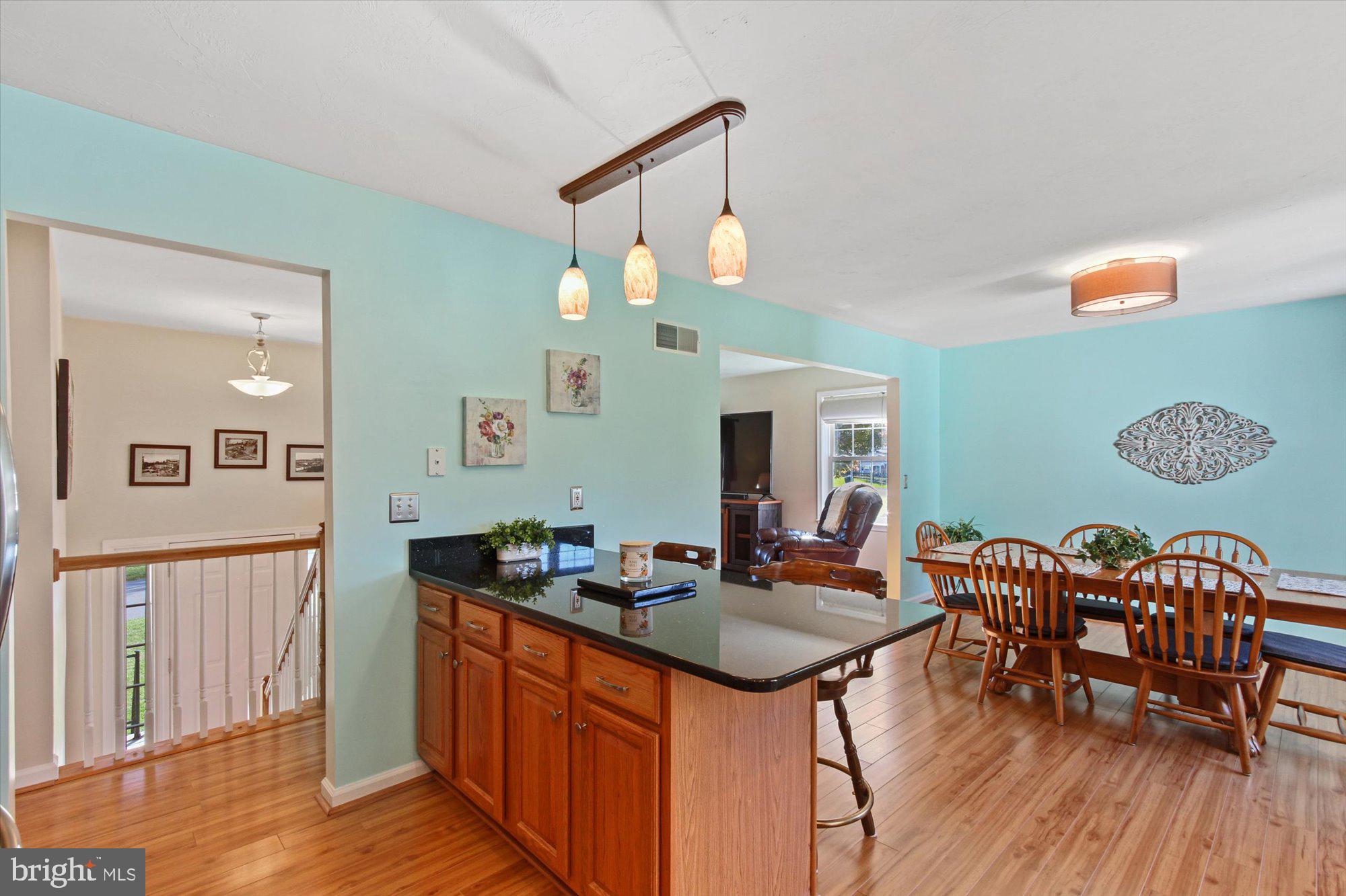 2351 Sycamore Road York, PA 17408 - Photo 10 of 32