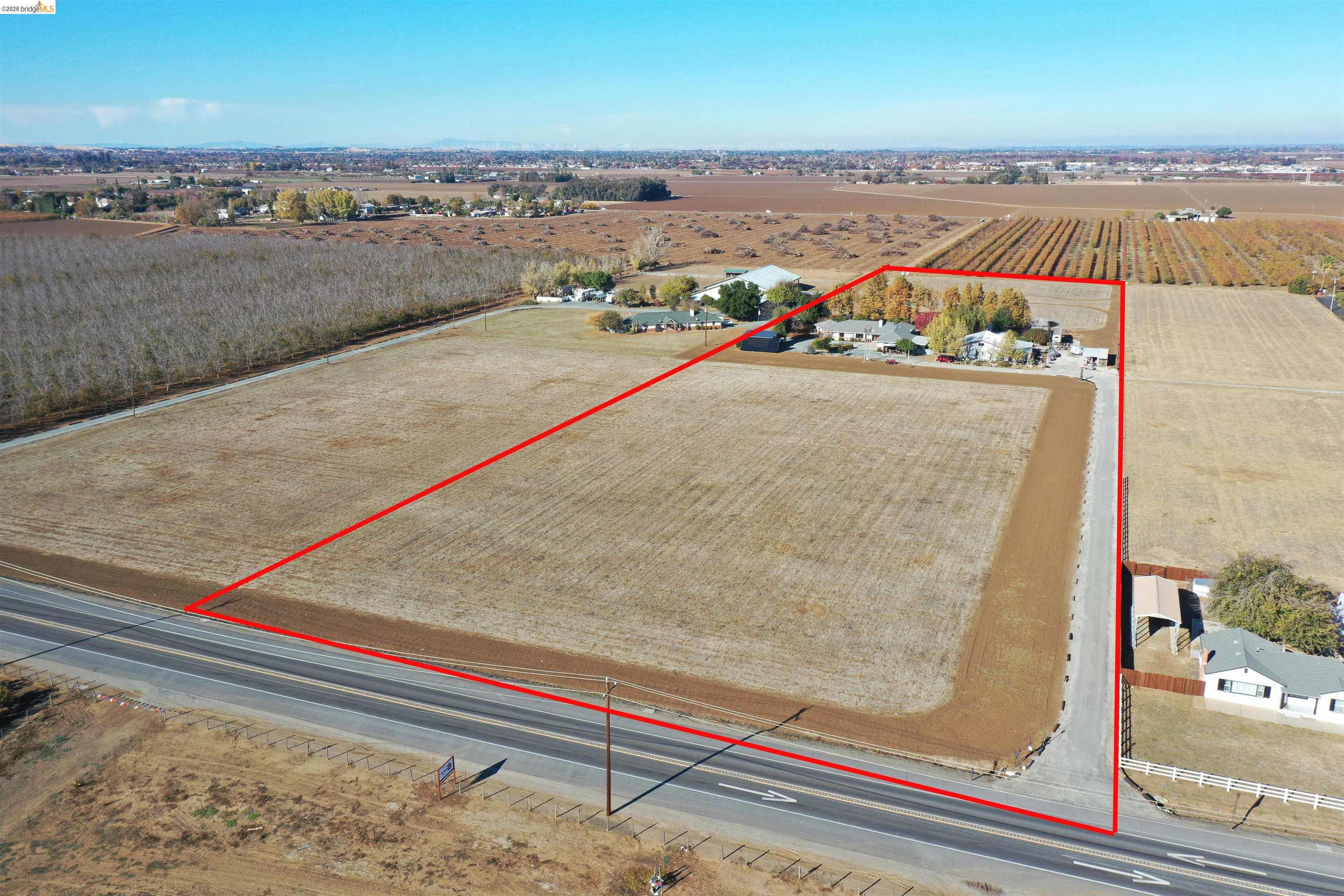 23751 Marsh Creek Road Brentwood, CA 94513 - Photo 2 of 49 a view of a terrace
