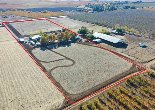 an aerial view of a houses