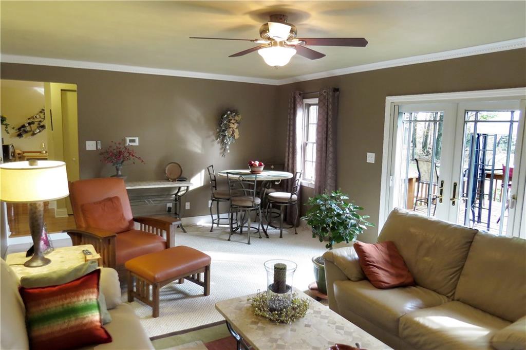 306 Holyoke Road Butler, PA 16001 - Photo 11 of 25
