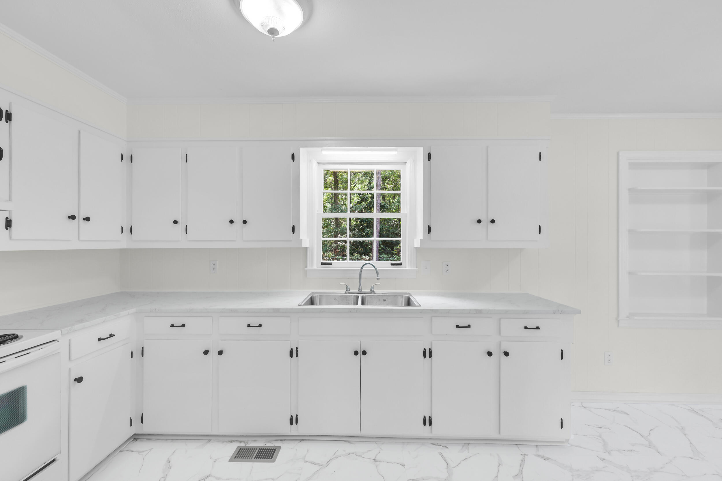 701 Dandridge Road Walterboro, SC 29488 - Photo 18 of 33 24_ru4a0821
