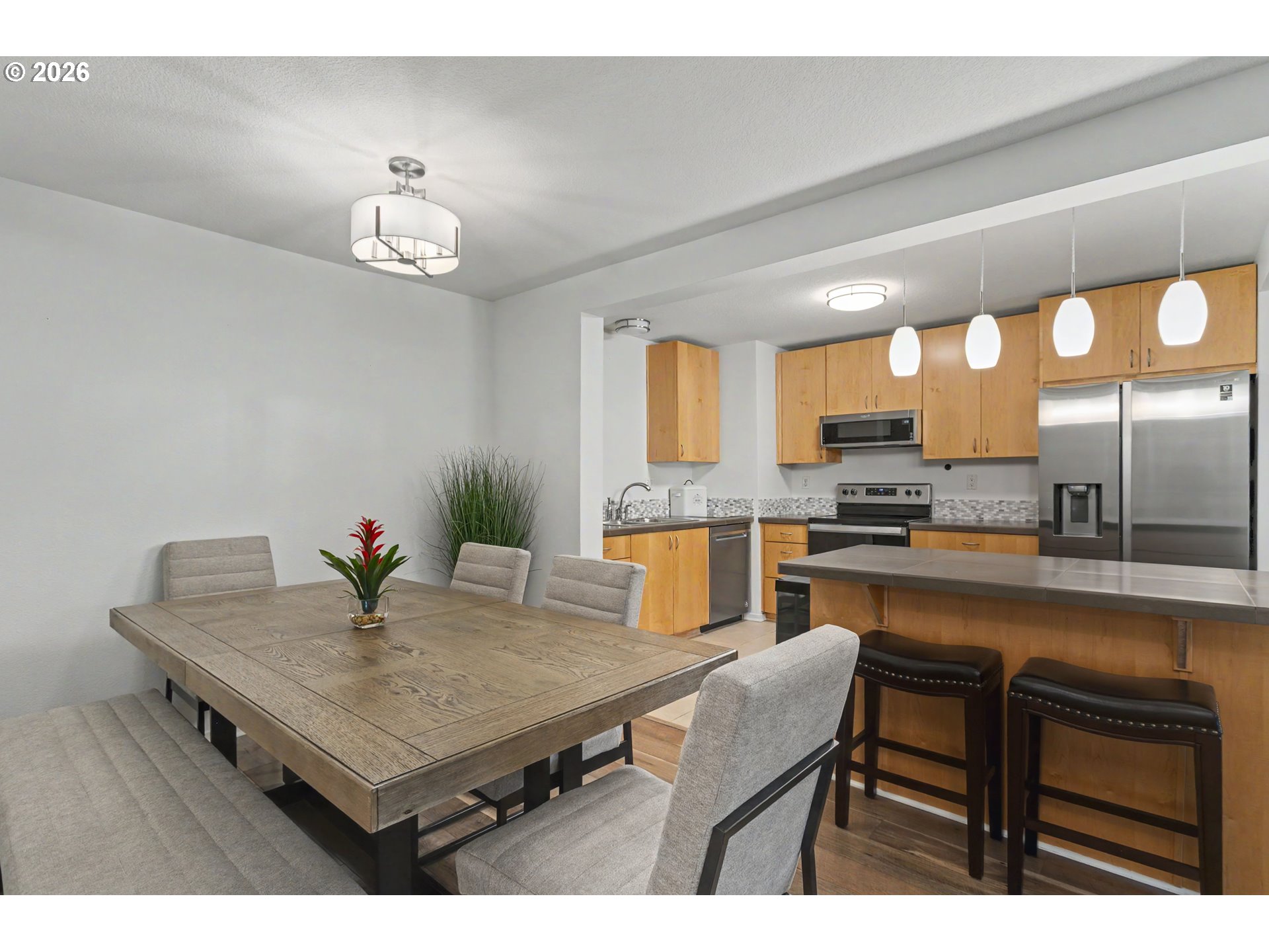 200 Southwest Burnham Road, Unit 306 Lake Oswego, OR 97034 - Photo 9 of 28