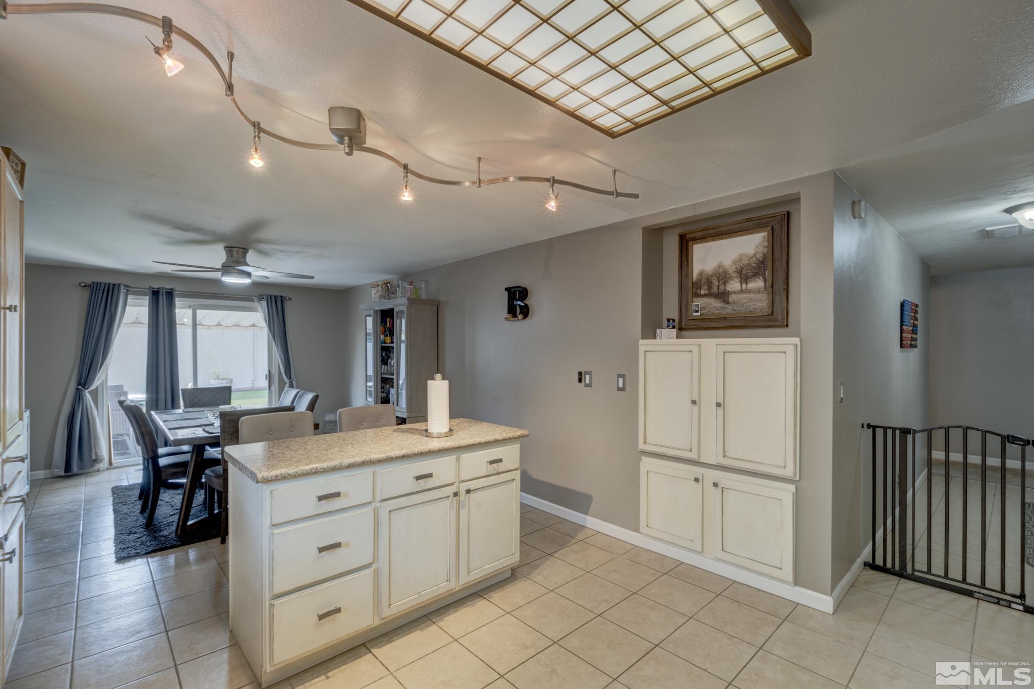 4690 Spring Drive Reno, NV 89502 - Photo 14 of 38 Photo 14