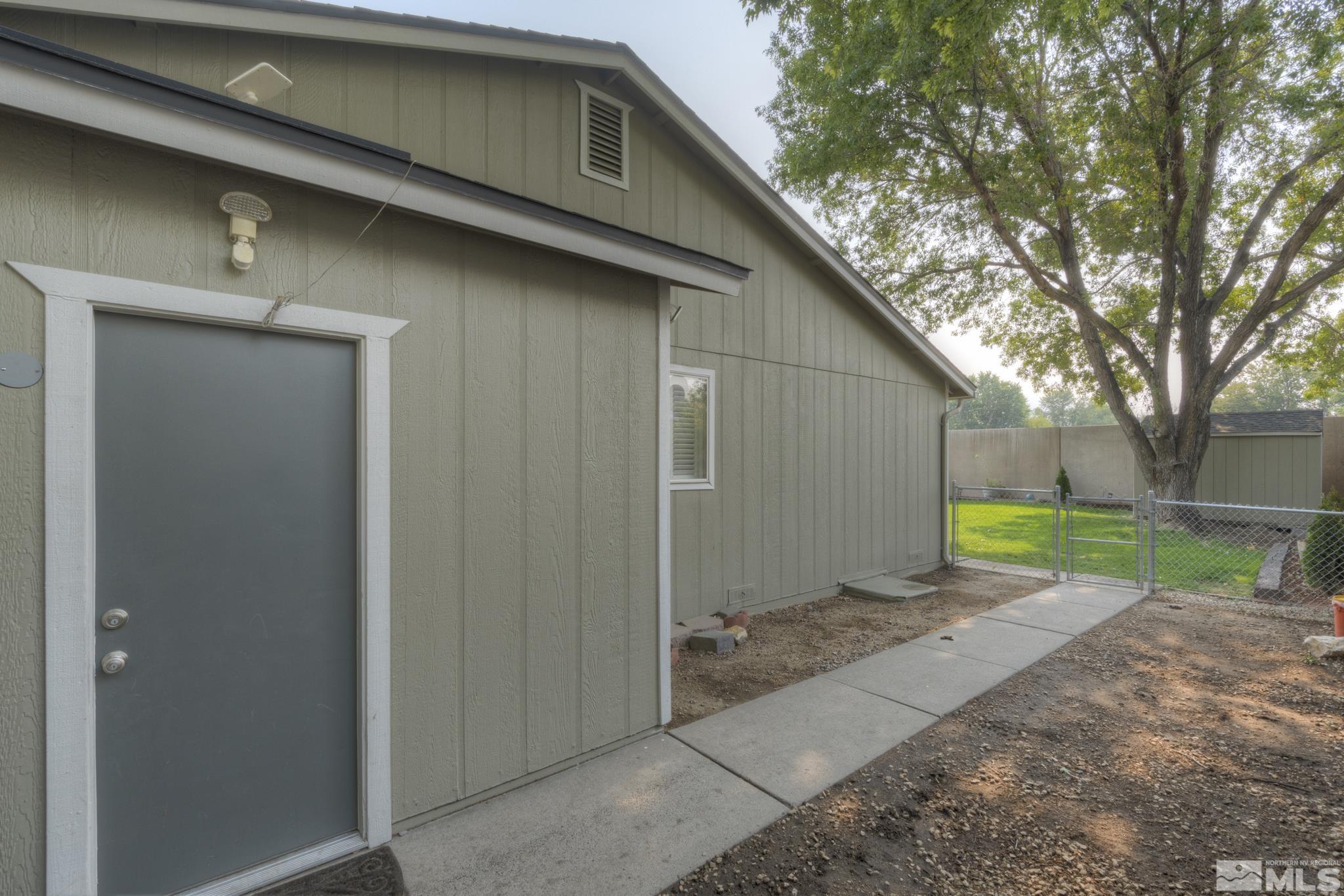 4690 Spring Drive Reno, NV 89502 - Photo 33 of 38 Photo 33