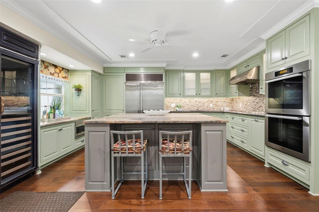 1357 Roaring Springs Road Fort Worth, TX 76114 - Photo 10 of 30