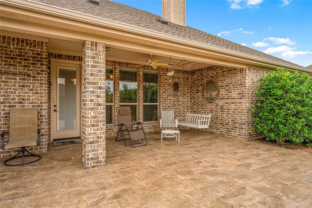 283 Briarleaf Circle Hewitt, TX 76643 - Photo 32 of 39
