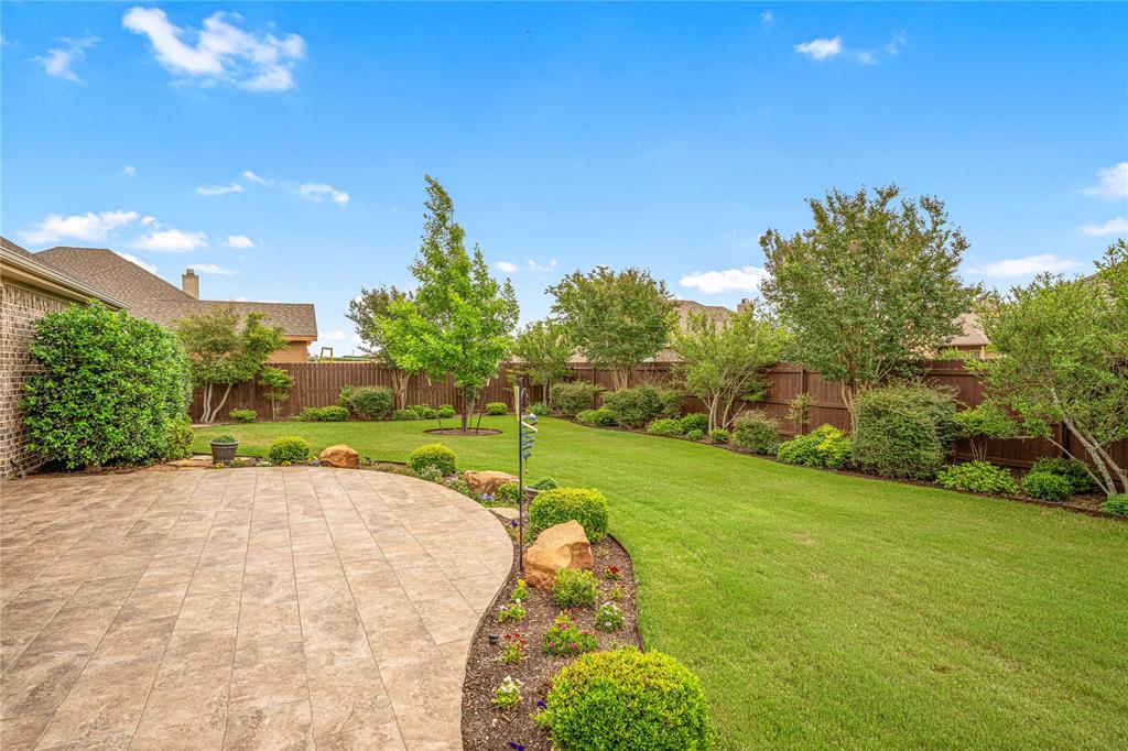 283 Briarleaf Circle Hewitt, TX 76643 - Photo 35 of 39