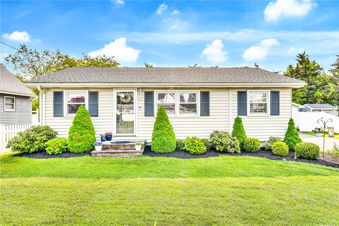57 Salt Pond Way Westerly, RI 02891 - Photo 1 of 33 Gallery Image 1