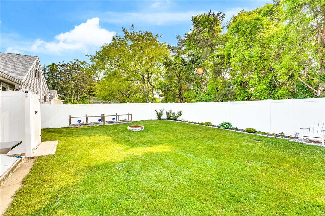 57 Salt Pond Way Westerly, RI 02891 - Photo 25 of 33 Gallery Image 25