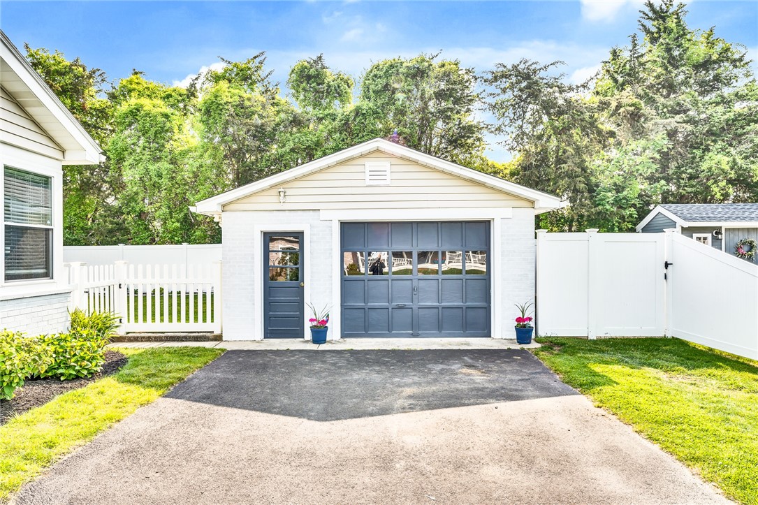 57 Salt Pond Way Westerly, RI 02891 - Photo 28 of 33 Gallery Image 28