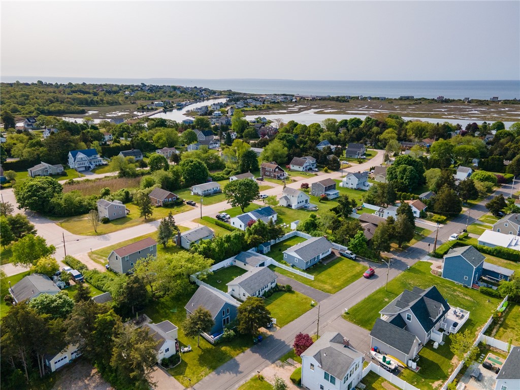 57 Salt Pond Way Westerly, RI 02891 - Photo 6 of 33 Gallery Image 6