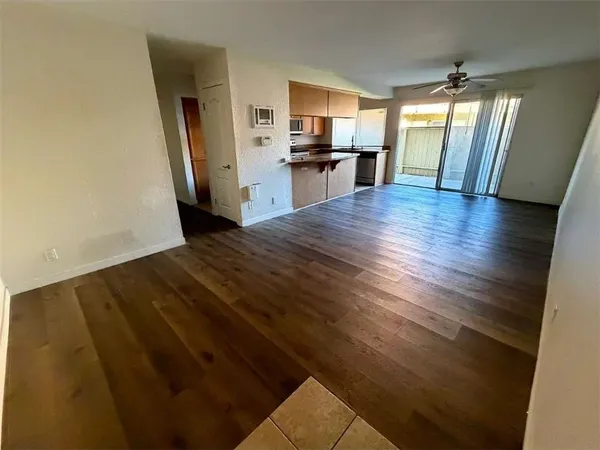 $2,399 | 615 Fredricks Avenue, Unit 137, Oceanside, CA 92058