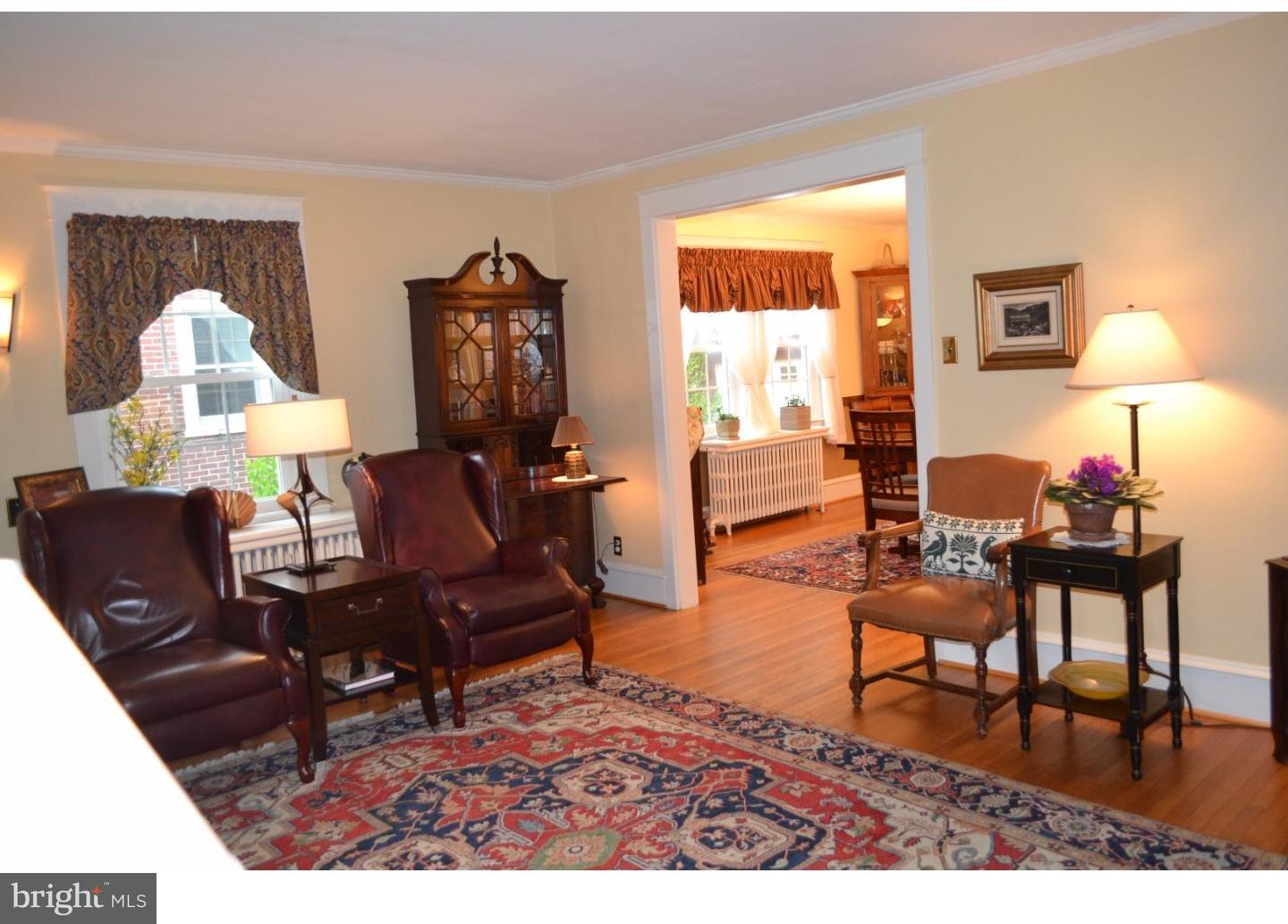 107 Gladstone Road Lansdowne, PA 19050 - Photo 3 of 12 Living Room