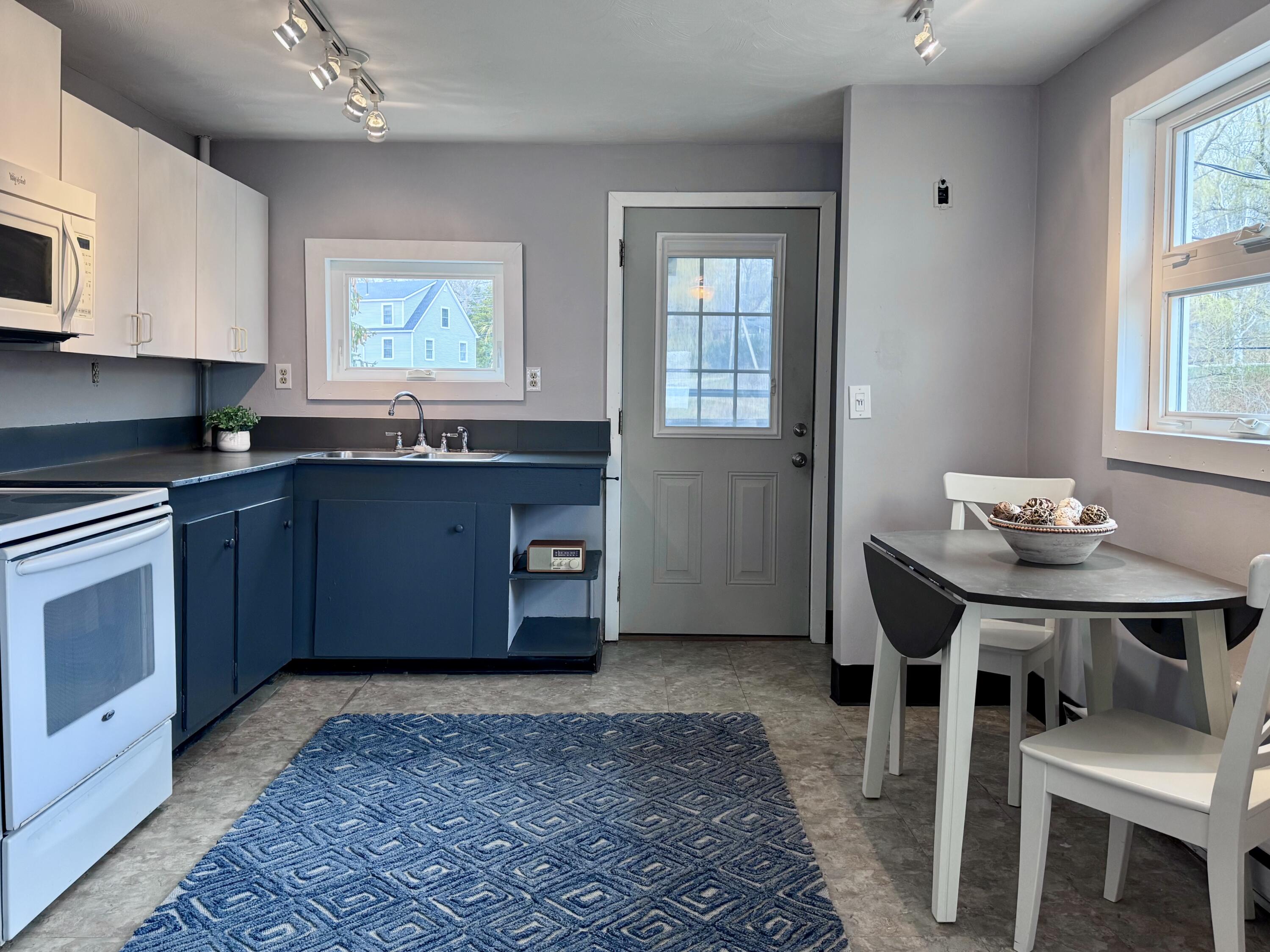 494 Island Avenue Portland, ME 04108 - Photo 19 of 34 IMG_4821