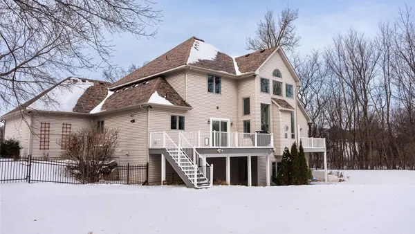 $985,000 | 17635 Sunrise Court, Prior Lake, MN 55372
