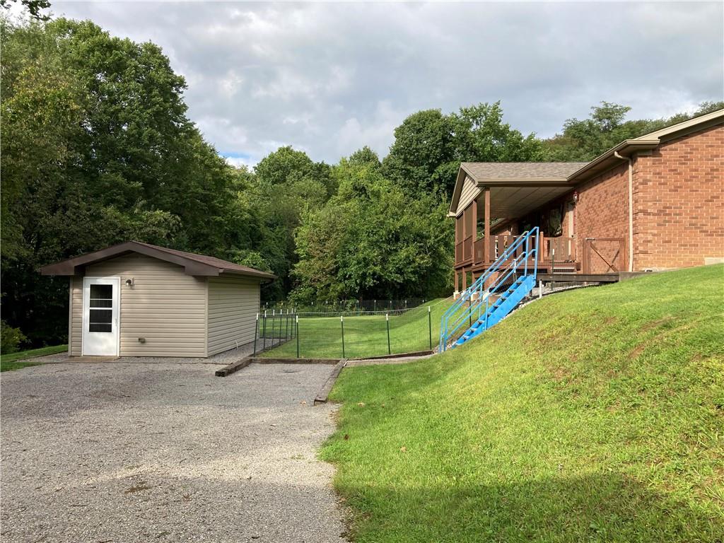 302 Clearview Road Aliquippa, PA 15001 - Photo 24 of 25 Gallery Image 24