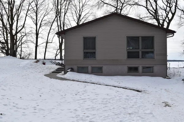 $579,000 | 23735 Clarissa Haven Drive, Henning, MN 56551