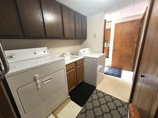 $579,000 | 23735 Clarissa Haven Drive, Henning, MN 56551