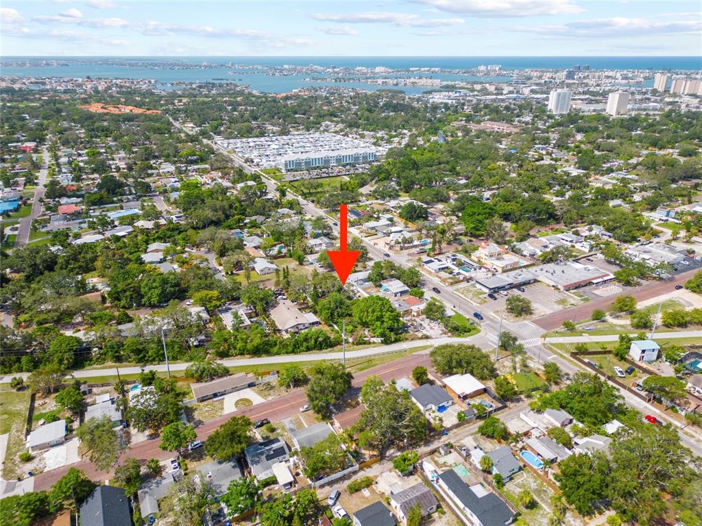 6375 Emerson Avenue South St. Petersburg, FL 33707 - Photo 20 of 22