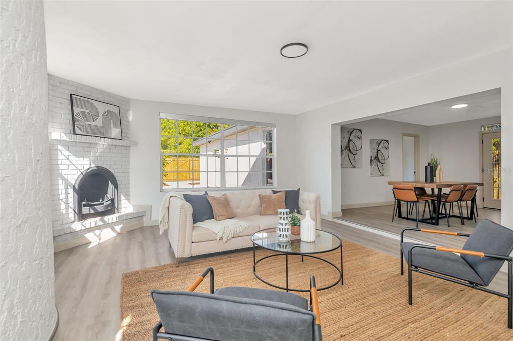 6375 Emerson Avenue South St. Petersburg, FL 33707 - Photo 5 of 22