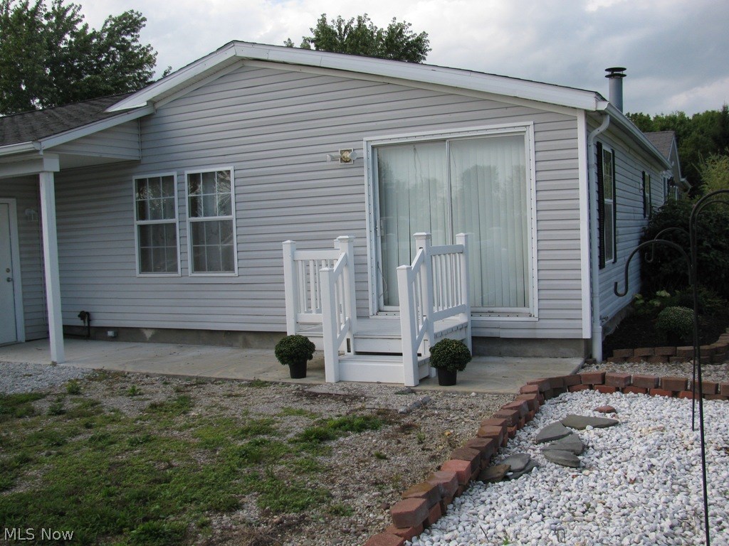 333 South Firestone Road Wooster, OH 44691 - Photo 4 of 34