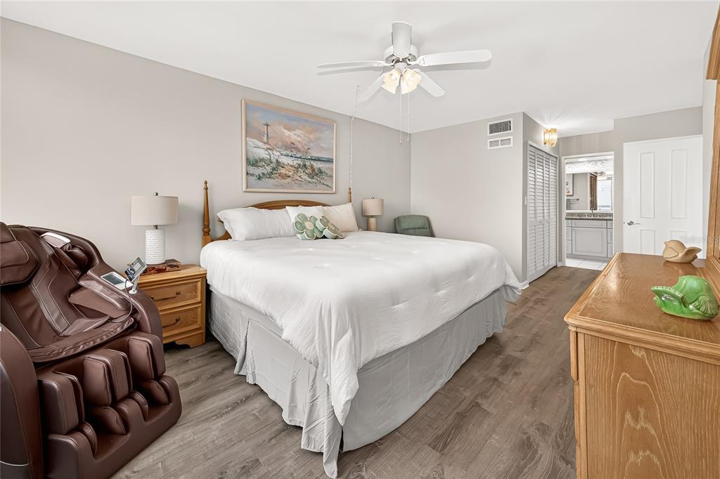 9425 Blind Pass Road, Unit 1103 St. Pete Beach, FL 33706 - Photo 24 of 37