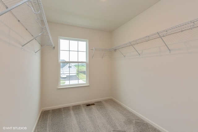 3622 Emerald Road Elgin, IL 60124 - Photo 12 of 42