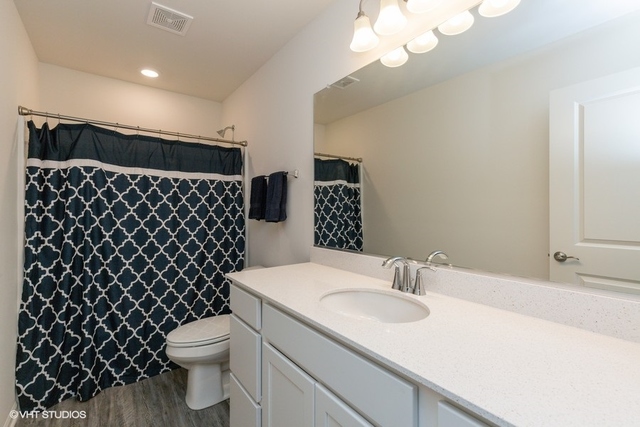 3622 Emerald Road Elgin, IL 60124 - Photo 15 of 42