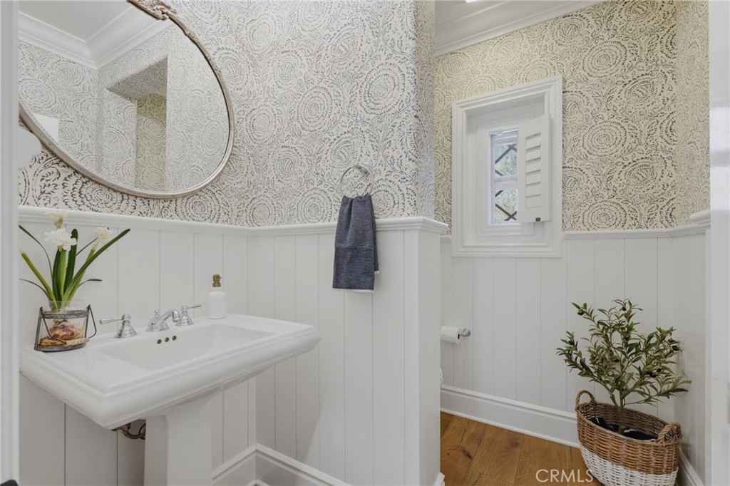 10 Jenny Lane Ladera Ranch, CA 92694 - Photo 29 of 64 Guest bathroom downstairs