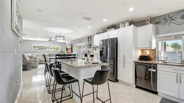 $865,000 | 8540 Northwest 182nd Street, Hialeah, FL 33015