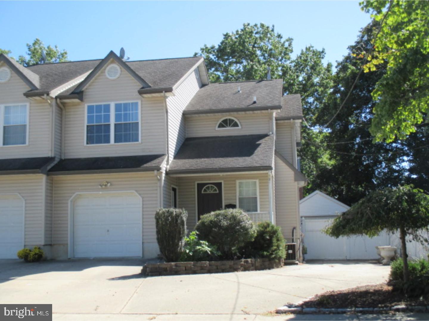 132 Polk Street Riverside, NJ 08075 - Photo 2 of 25