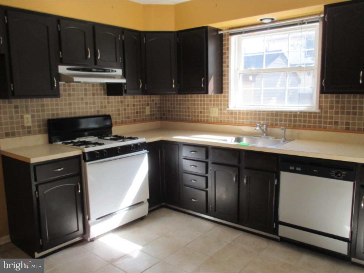 132 Polk Street Riverside, NJ 08075 - Photo 7 of 25