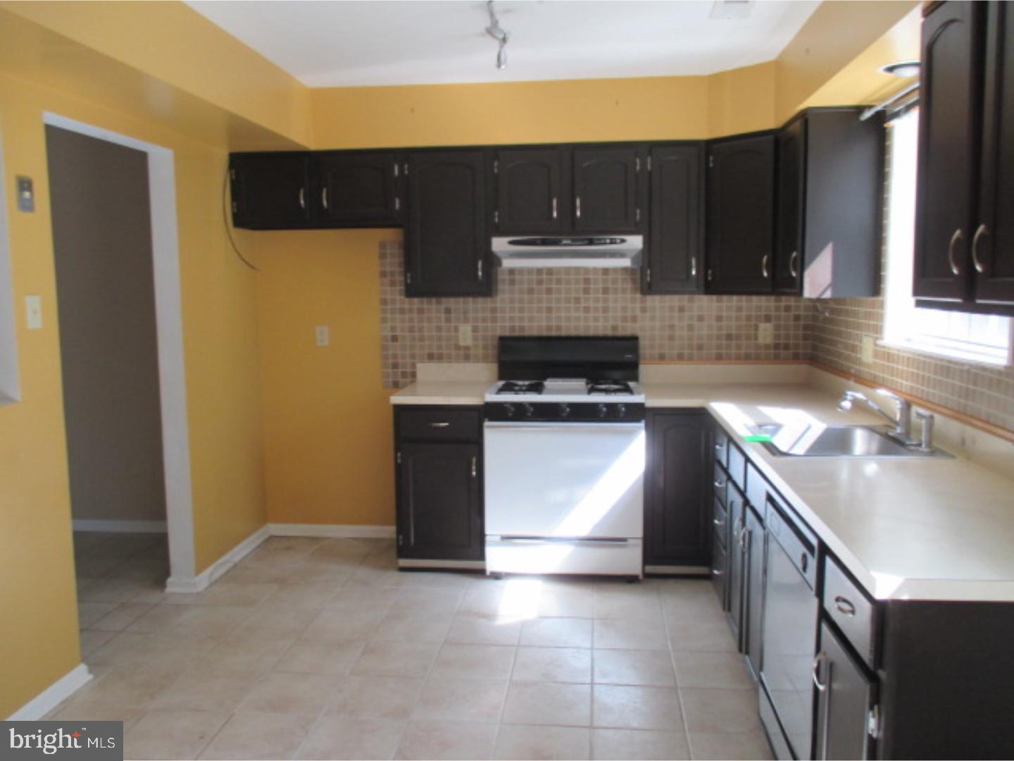 132 Polk Street Riverside, NJ 08075 - Photo 9 of 25