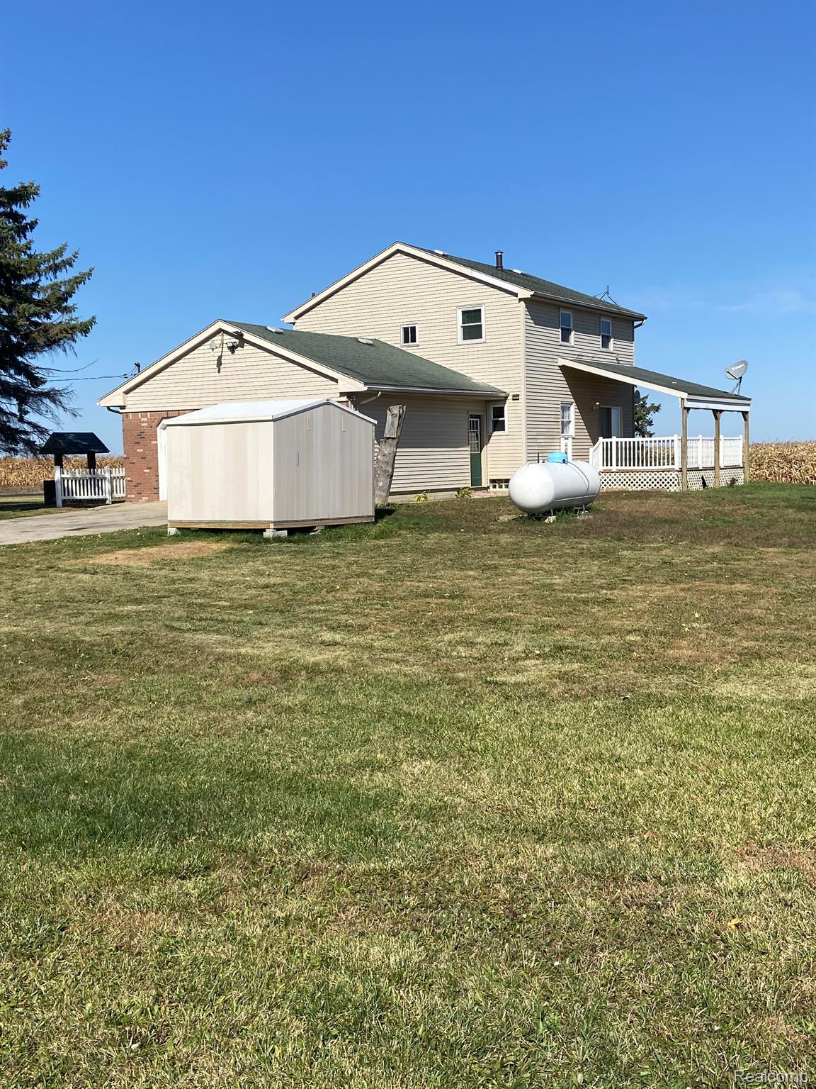 8979 Rodesiler Highway Riga, MI 49276 - Photo 8 of 27 Gallery Image 8