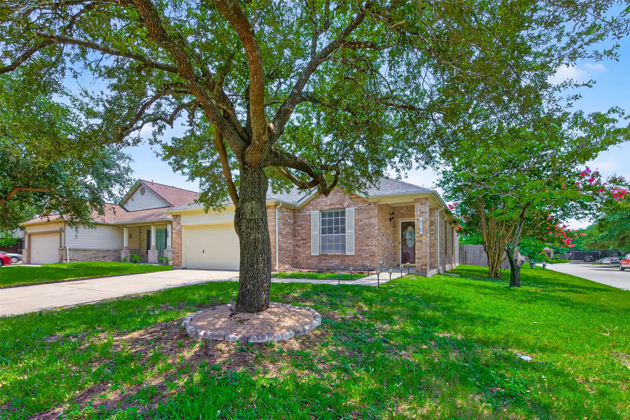 915 Morley Park Lane Spring, TX 77373 - Photo 4 of 34