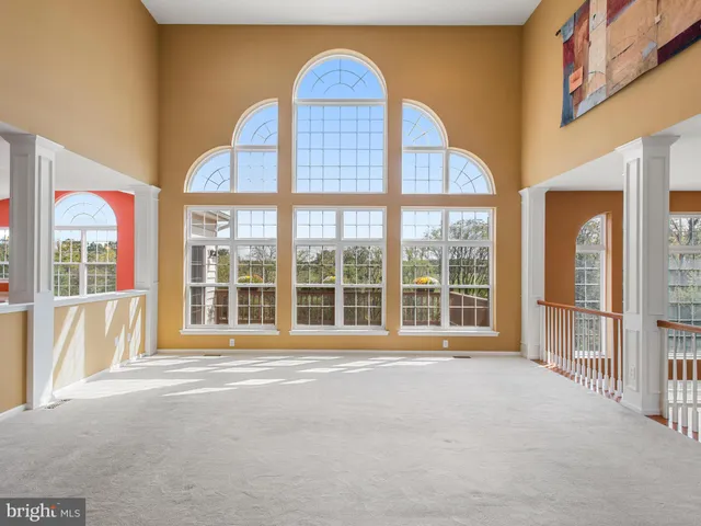 a view of an entrance of the house