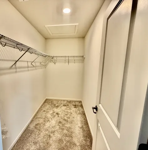 $2,550 | 1327 Draper Road, McHenry, IL 60050