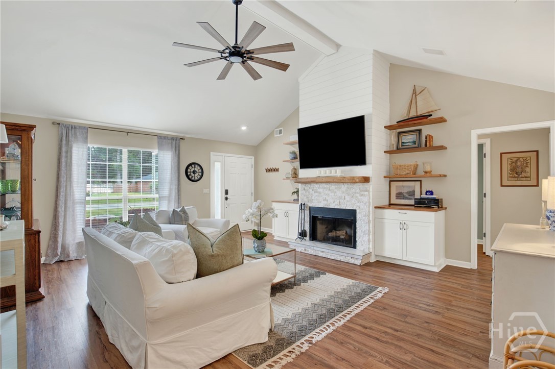 Gallery Image 6