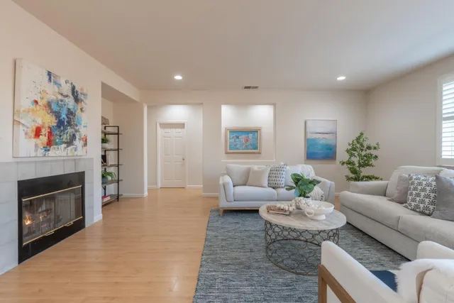 $1,290,000 | 4750 Sea Crest Drive, Seaside, CA 93955