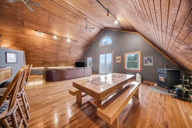 $399,900 | 2041 North Meridian Road, Hudson, MI 49247