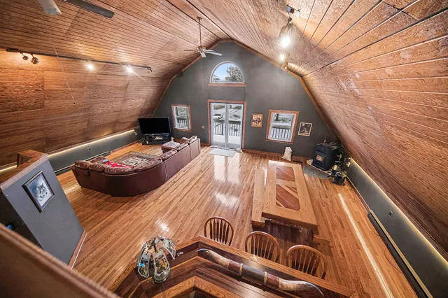 $399,900 | 2041 North Meridian Road, Hudson, MI 49247