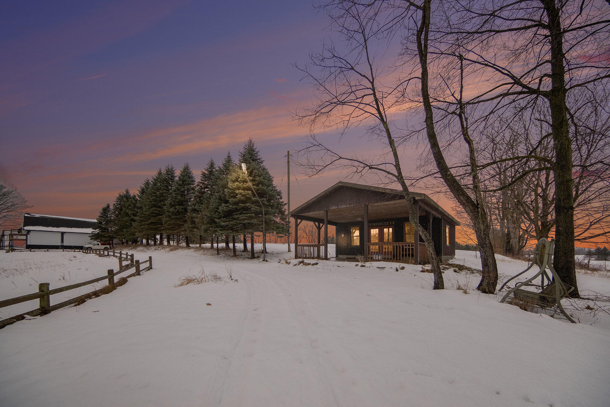 2041 North Meridian Road Hudson, MI 49247 - Photo 34 of 52 002_sbp_161-twilight_651